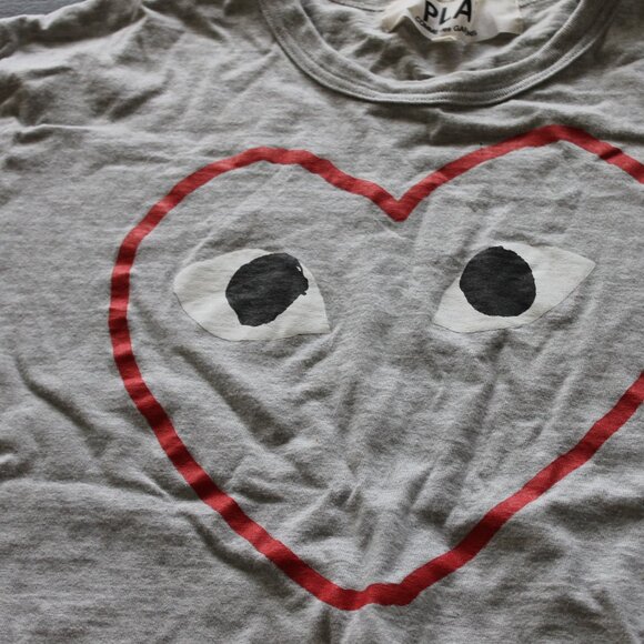Comme des Garcon PLAY tshirts - Picture 3 of 4